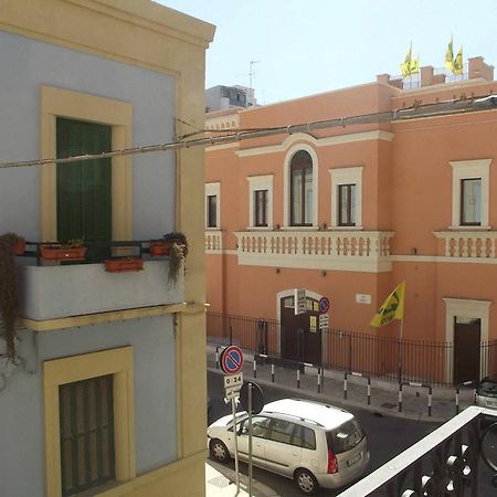 A Due Passi Dal Centro - Bari Policlinicoアパートメント エクステリア 写真